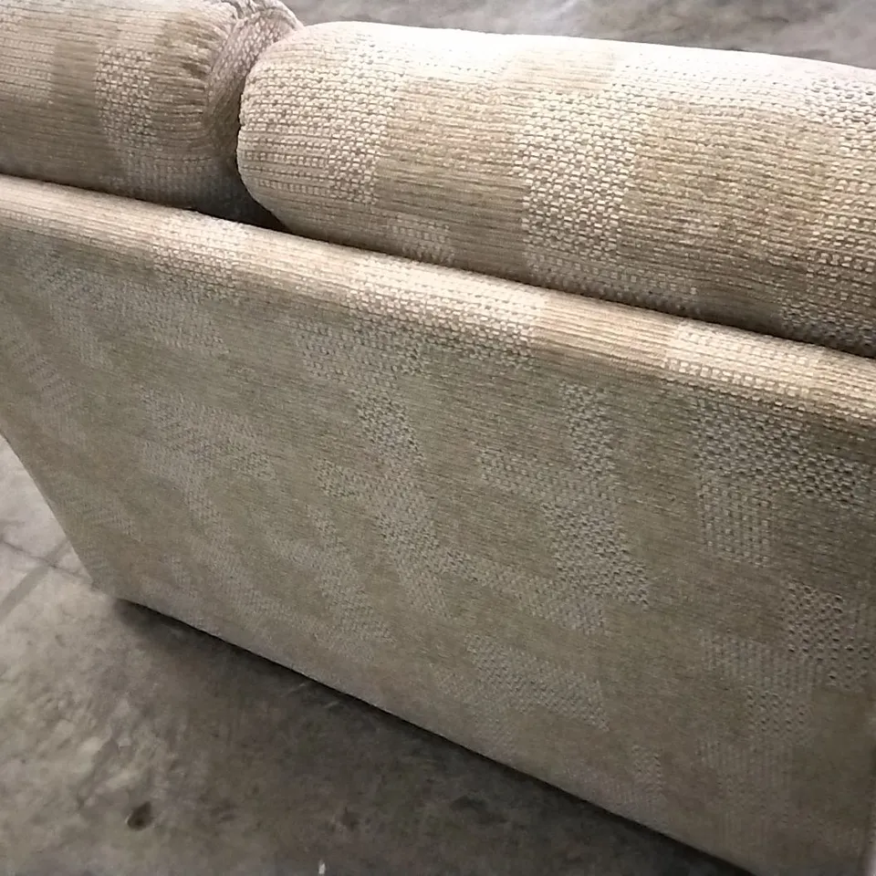 QUALITY BRITISH DESIGNED & MANUFACTURED G PLAN AVON 19 2 SEATER FARO SAND FABRIC SOFA 