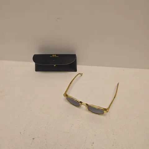 OSCAR DEEN GOLD-TONE SUNGLASSES WITH BLACK HARD CASE