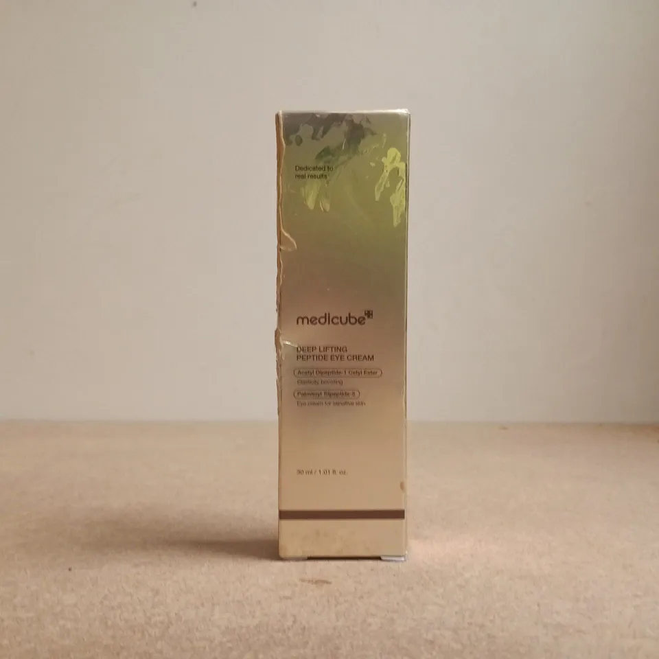 MEDICUBE DEEP LIFTING PEPTIDE EYE CREAM (30ML)