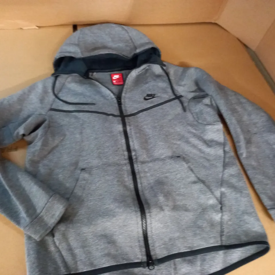 NIKE GREY ZIP THROUGH HOODIE - M