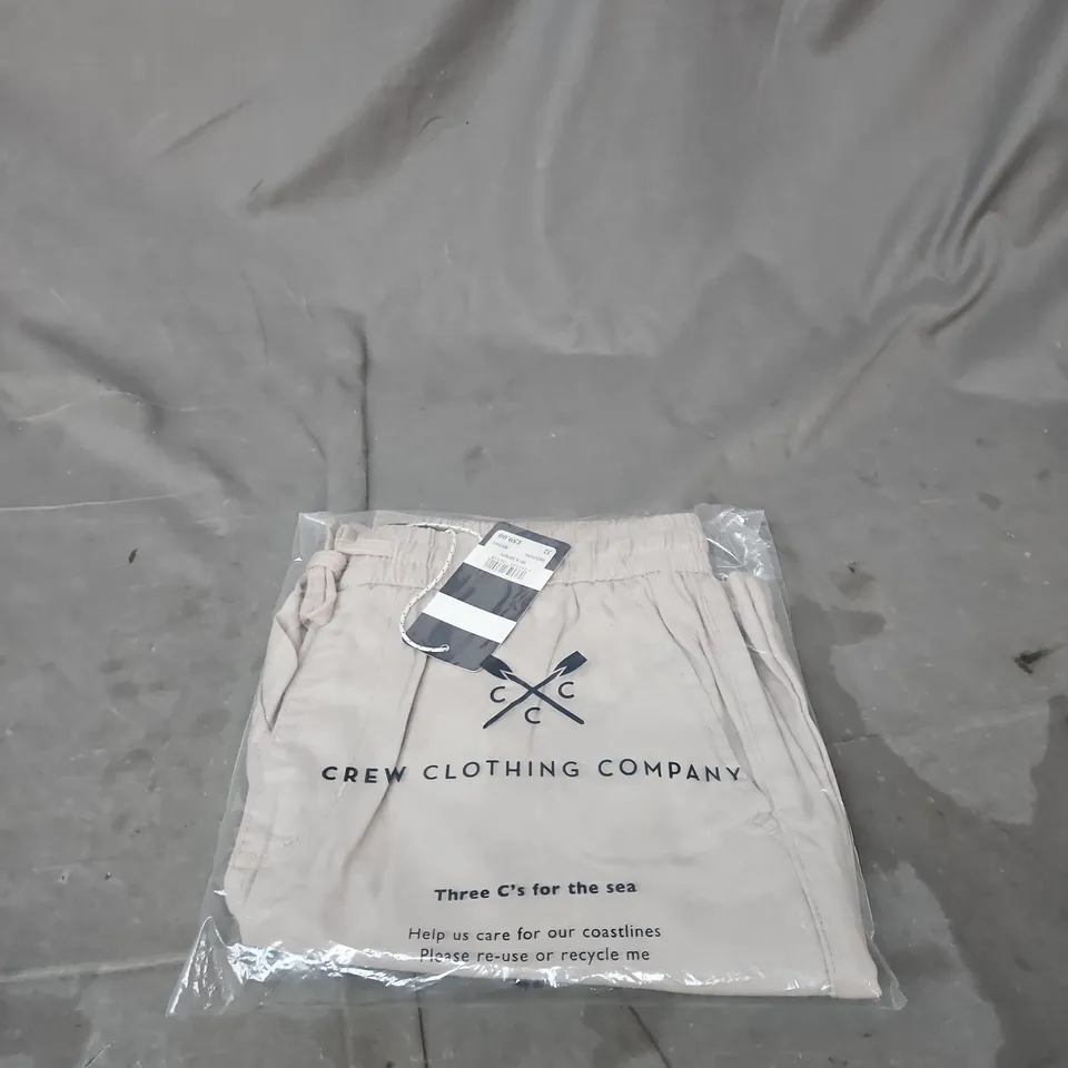 CREW CLOTHING COMPANY DECK SHORTS SIZE 32 BAGGED