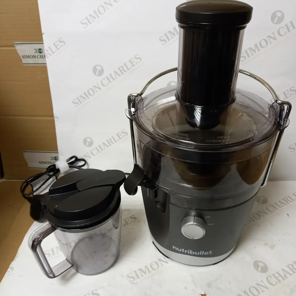 NUTRIBULLET CENTRIFUGAL JUICER