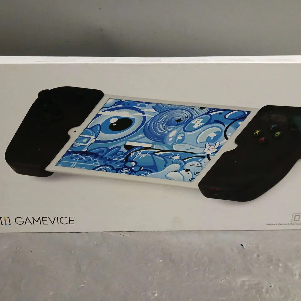 LOT OF 4 BOXED GAMEVICE GV140 CONTROLLER FOR APPLE IPAD MINI