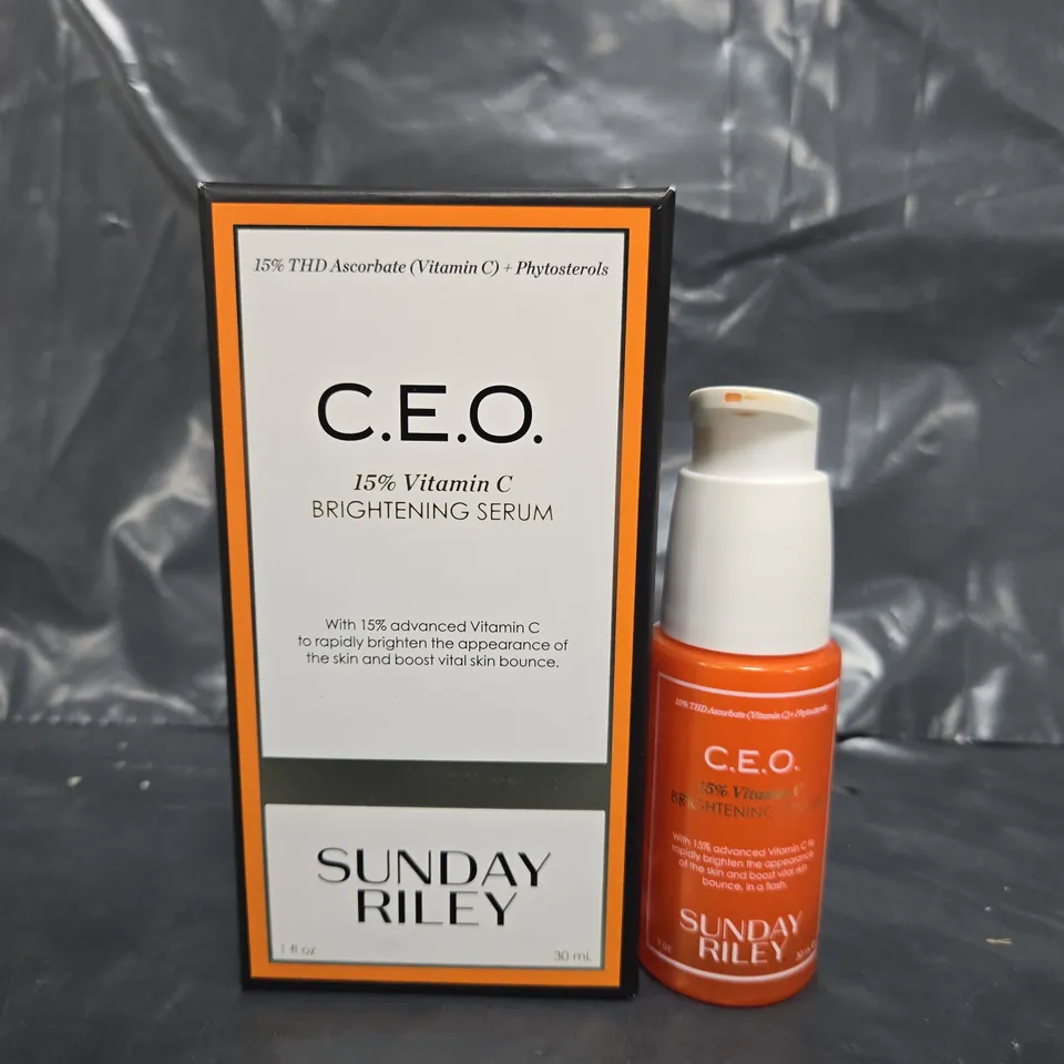 CEO 15% VITAMIN C BRIGHTENING SERUM SUNDAY RILEY - 30ML