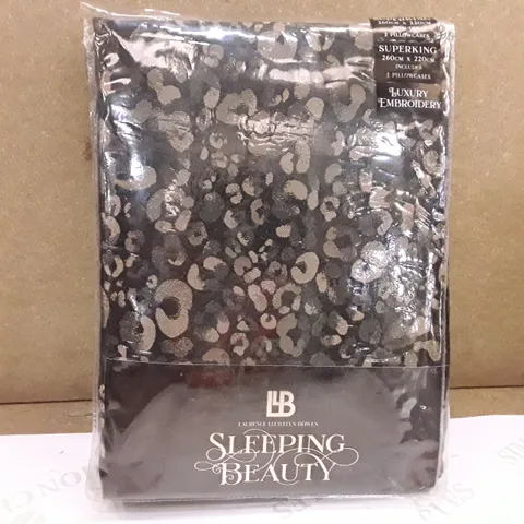 BRAND NEW LAURENCE LLEWELYN BOWEN DUVET COVER SET - SUPER KING SIZE (BLACK/GOLD)