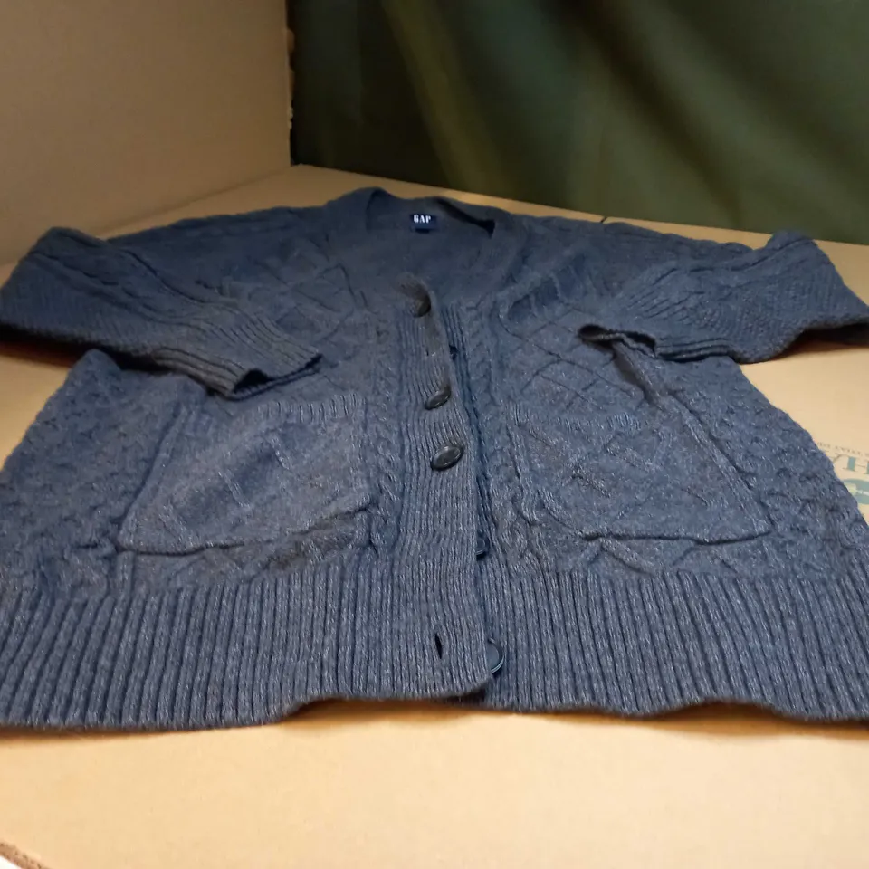 GAP CABLE KNIT DARK GREY CARDIGAN - MEDIUM