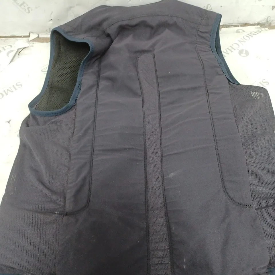 HORSE PILOT NAVY BLUE QUILTED GILET SIZE MEDIUM