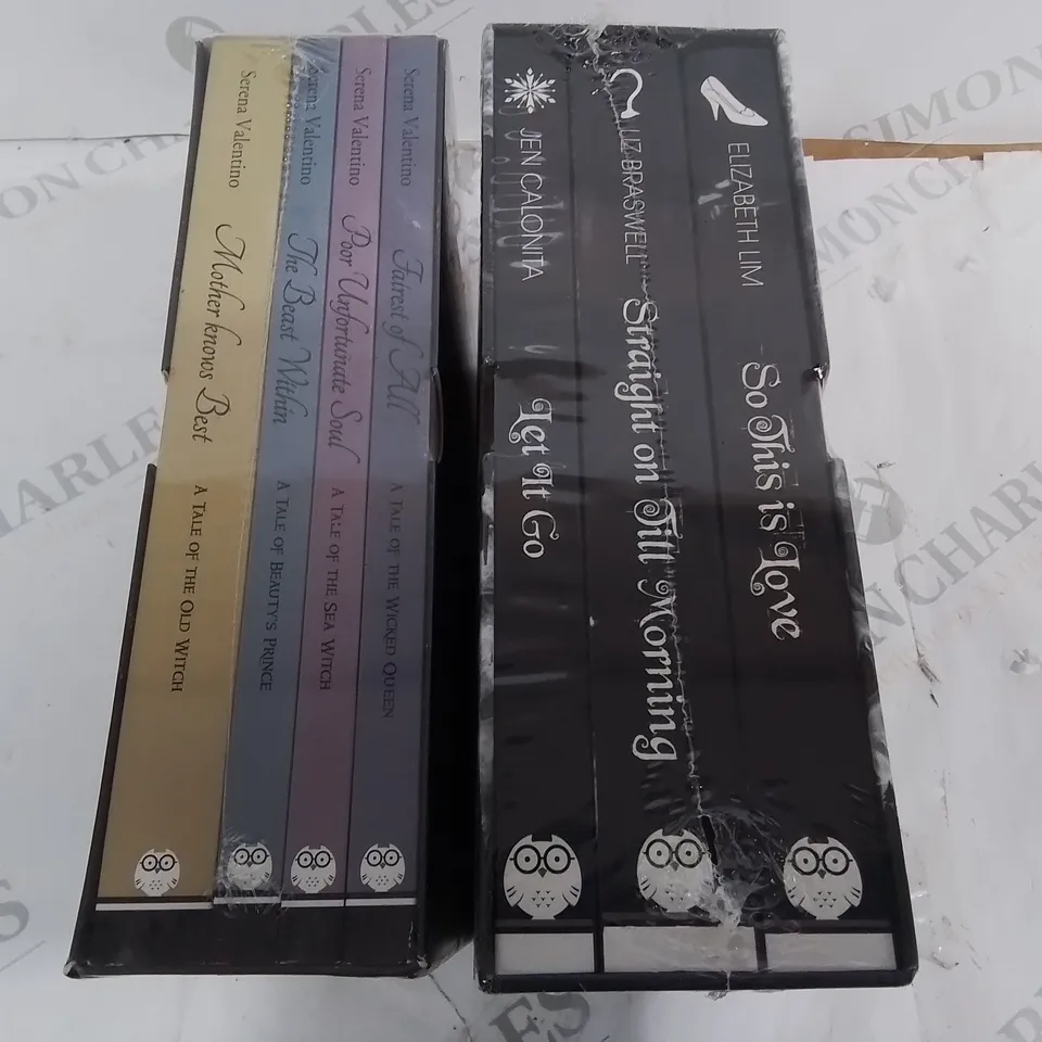 LOT OF 2 SEALED DISNEY TWISTED VILLANS BOXSETS