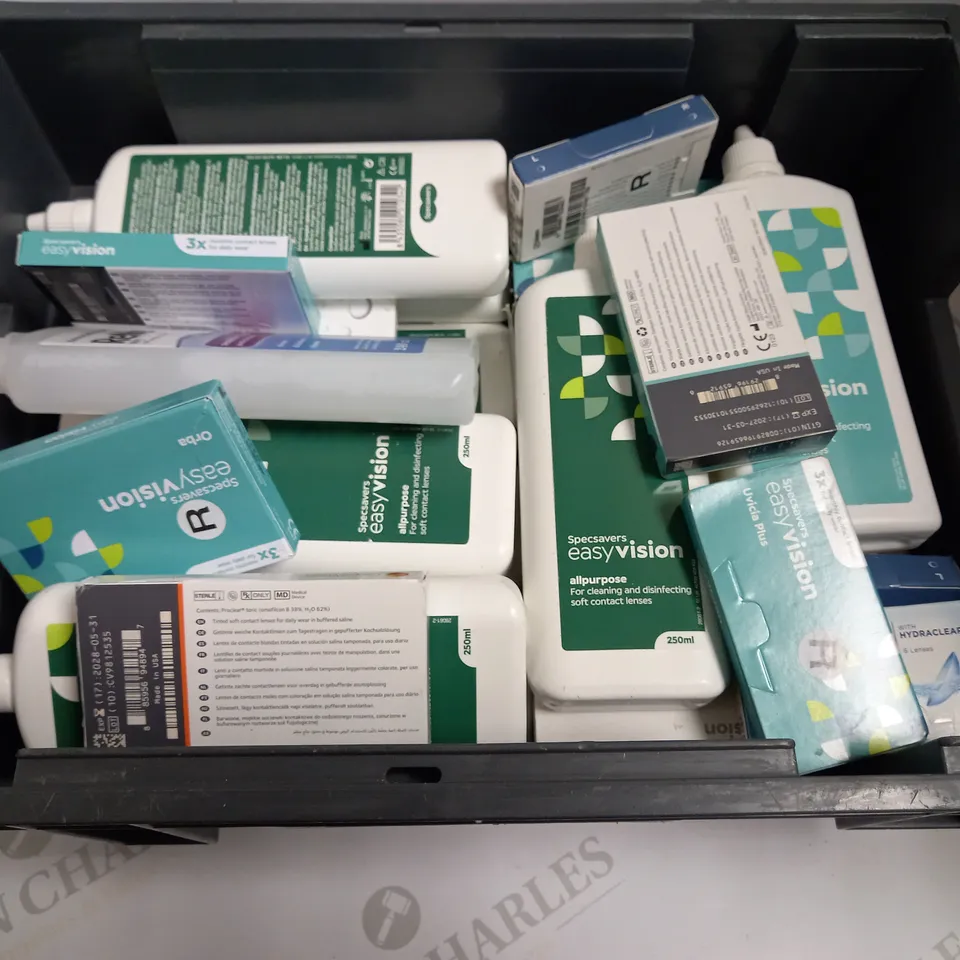 BOX OF APPROX 15 ASSORTED CONTACT LENSES ITEMS INCLUDING RENU MULTI PURPOSE SOLUTION, SPECSAVERS EASYVISION LENSES AND COMFI DAILY DISPOSABLE LENSES