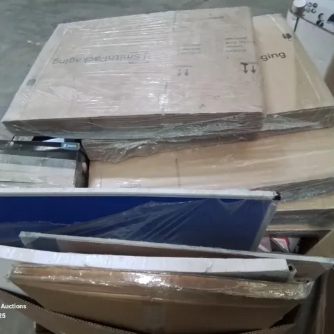 PALLET CONTAINING VARIOUS ASSORTED ITEMS TO INCLUDE: