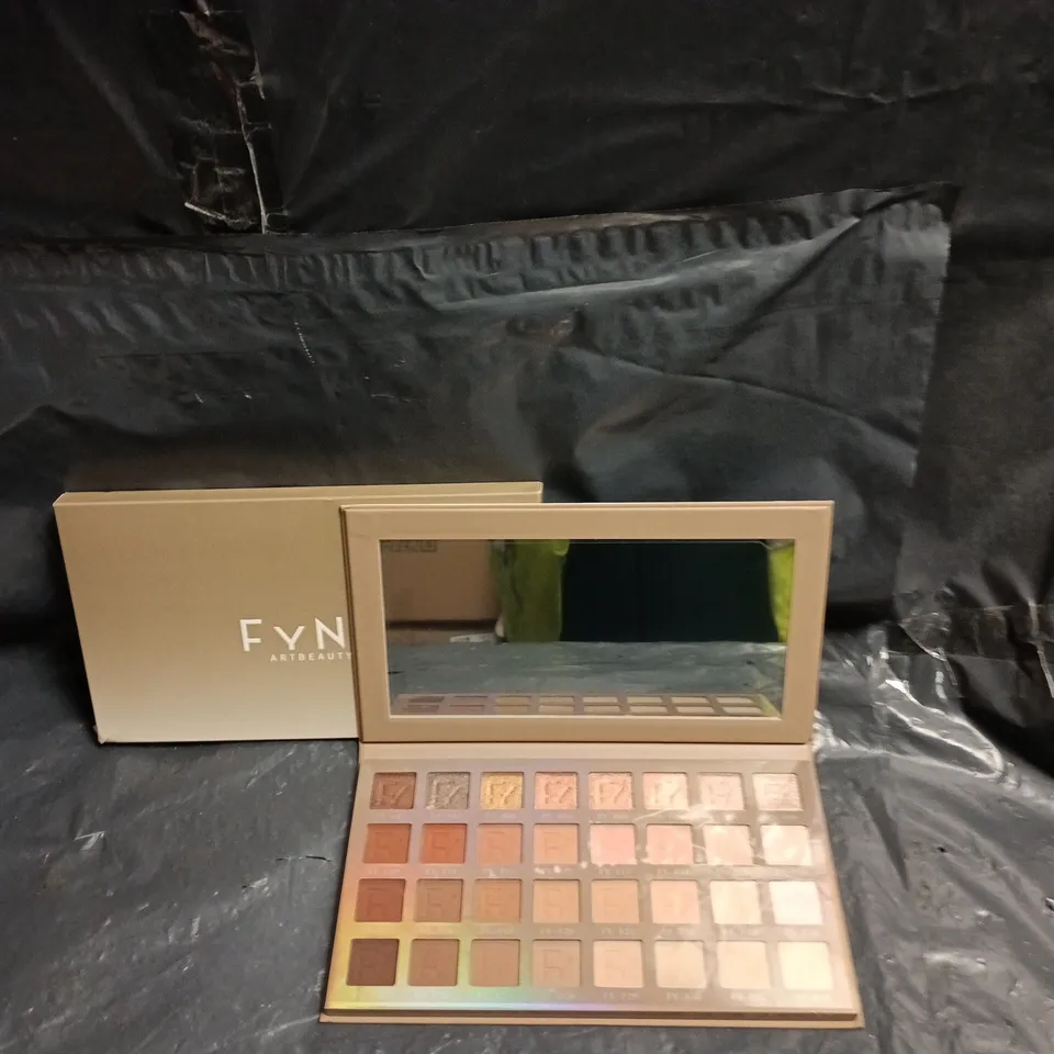 FYNE ART BEAUTY MAKE-UP PALETTE – FAIR
