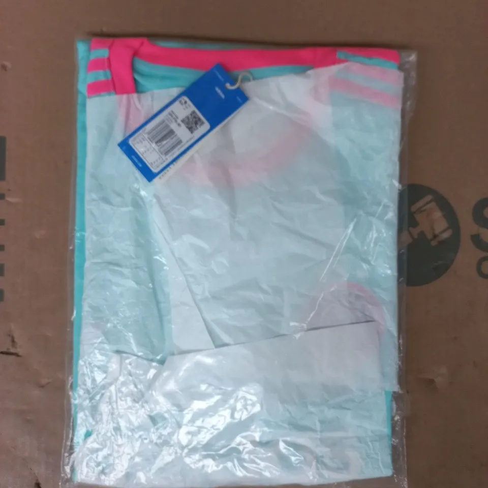 BAGGED ADIDAS FOOTBALL INSPIRED JACQUARD JERSEY IN CYAN/PINK SIZE XL