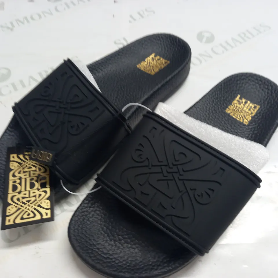 BIBA LOGO SLIDES IN BLACK - M 5-6