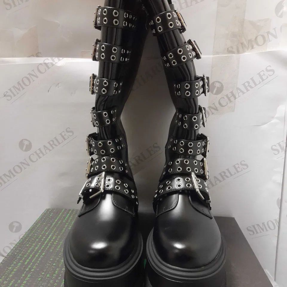 KOI HADRIAN COMBAT PLATFORM LONG BOOTS - SIZE 4