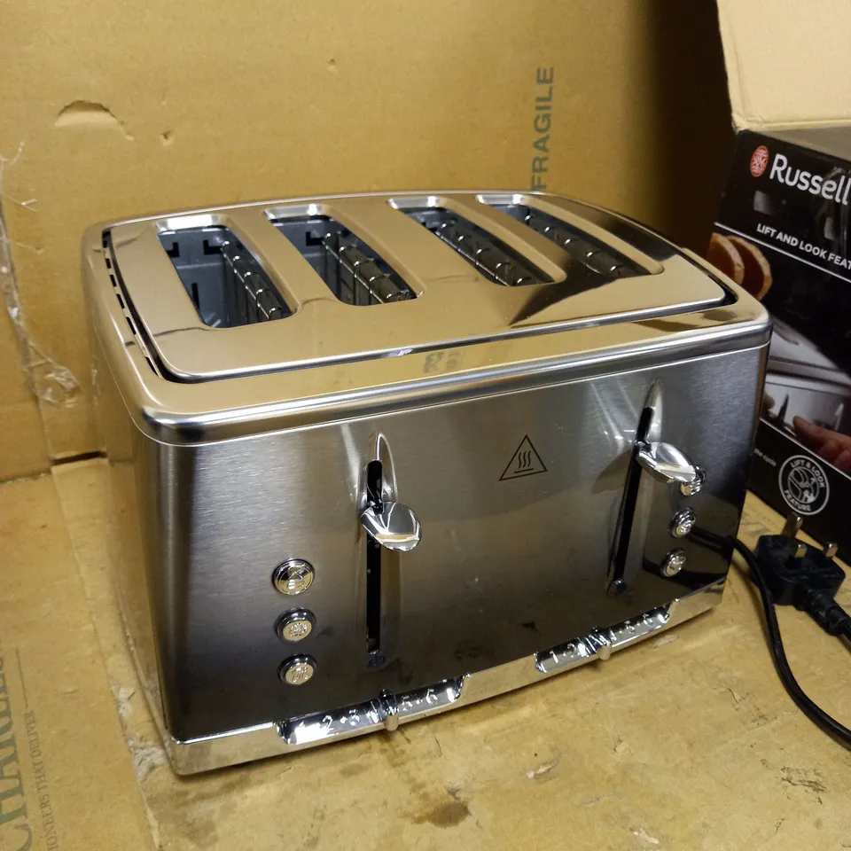 RUSSELL HOBBS 25141 STAINLESS STEEL FOUR SLICE TOASTER