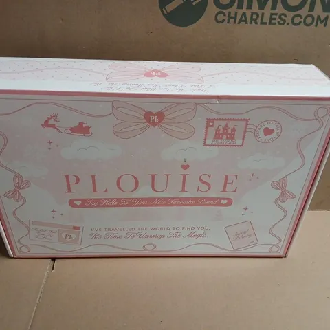 BOXED PLOUISE SAY HELLO TO YOUR NEW FAVOURITE BRAND I'VE TRAVELLED THE WORLD TO FIND YOU, IT'S IME TO UNWRAP THE MAGIC GIFT BOX