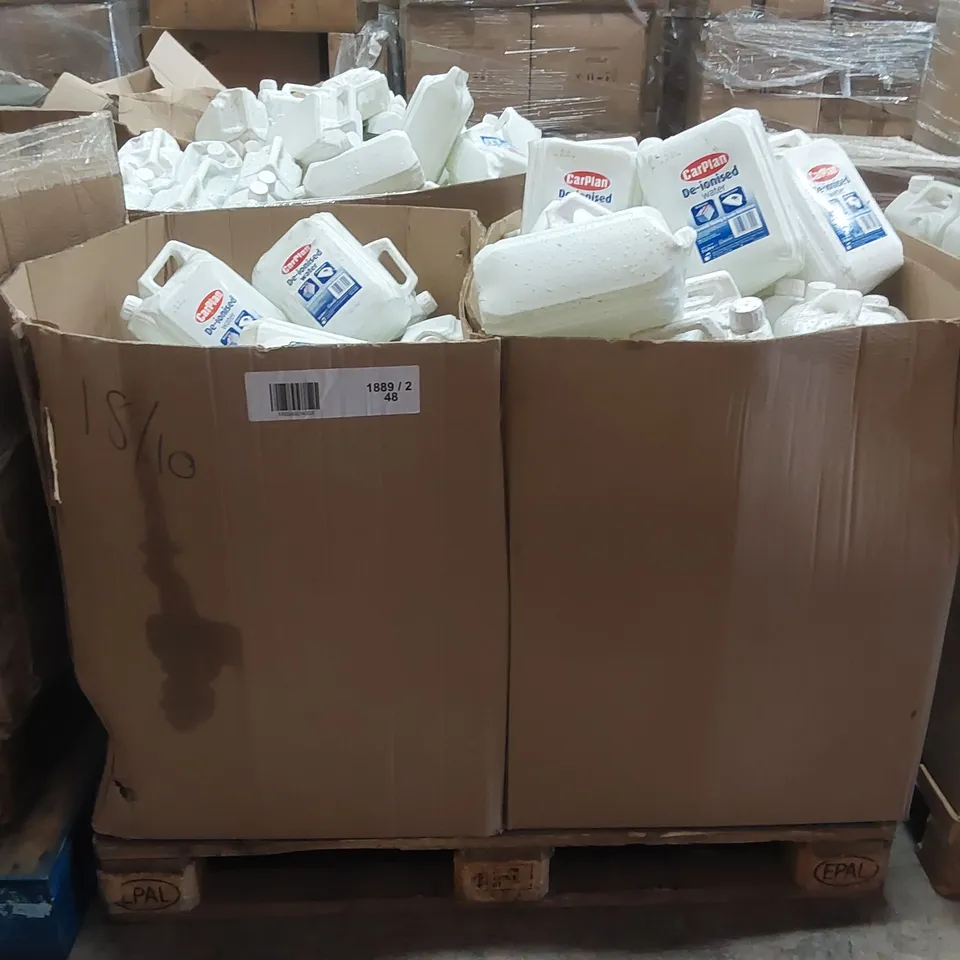 PALLET CONTAINING A LARGE QUANTITY OF CARPLAN DE-IONISED WATER 