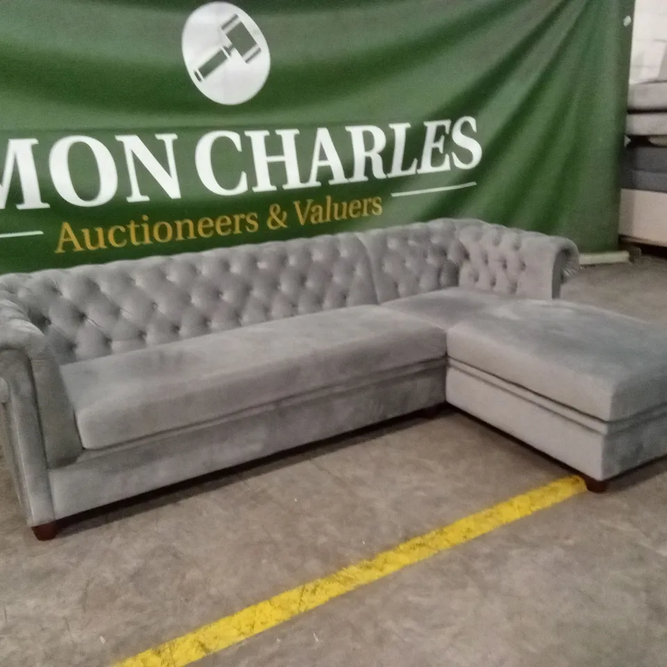 CHESTER RIGHT HAND FABRIC CORNER CHAISE SOFA - GREY RRP £1399