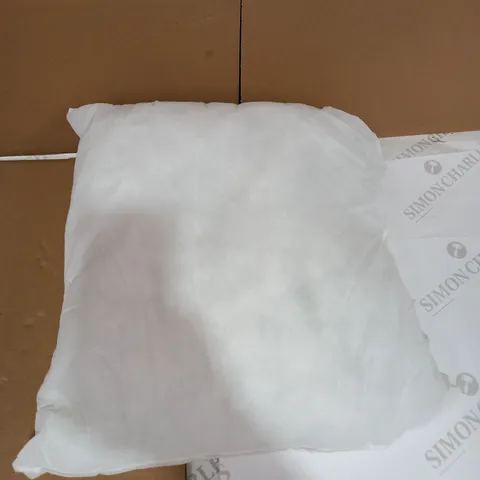 35X35CM SQUARE CUSHION