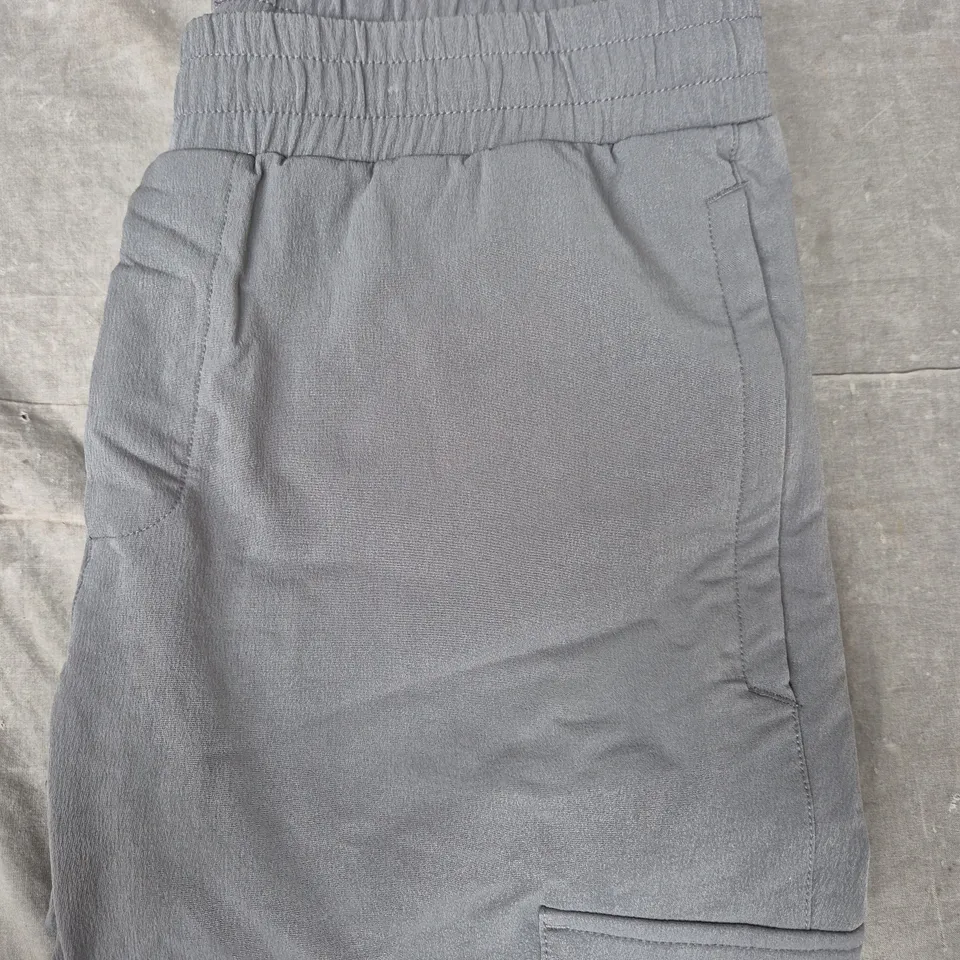 ARNE TROUSERS IN GREY SIZE LARGE