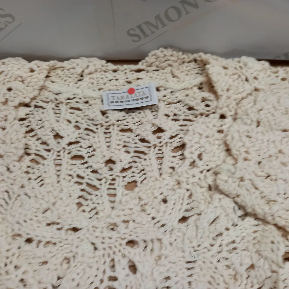LOT OF APPROXIMATELY 20 CROCHET PULL V-NECK JUMPERS - SIZE UNSPECIFIED
