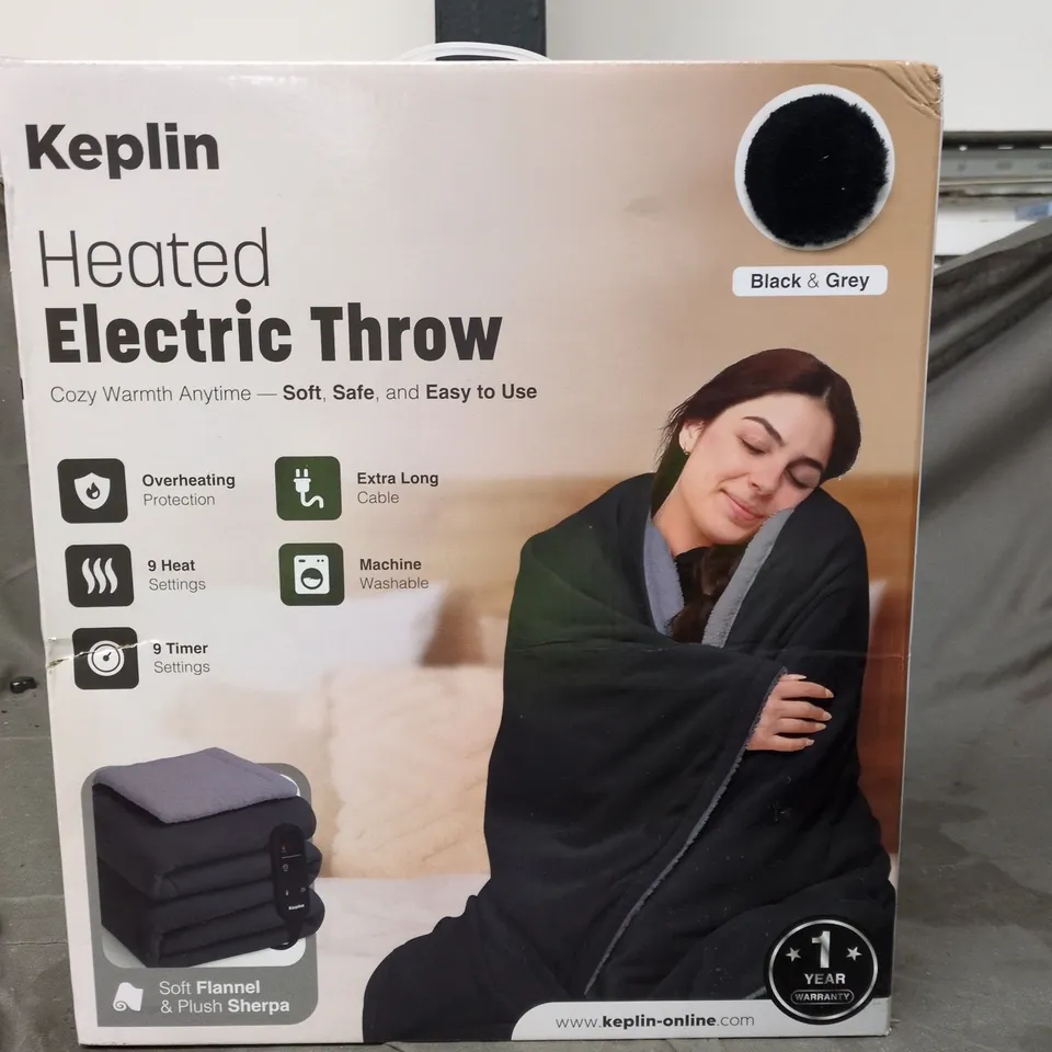 KEPLIN HEATED ELECTRIC THROW – BLACK & GREY