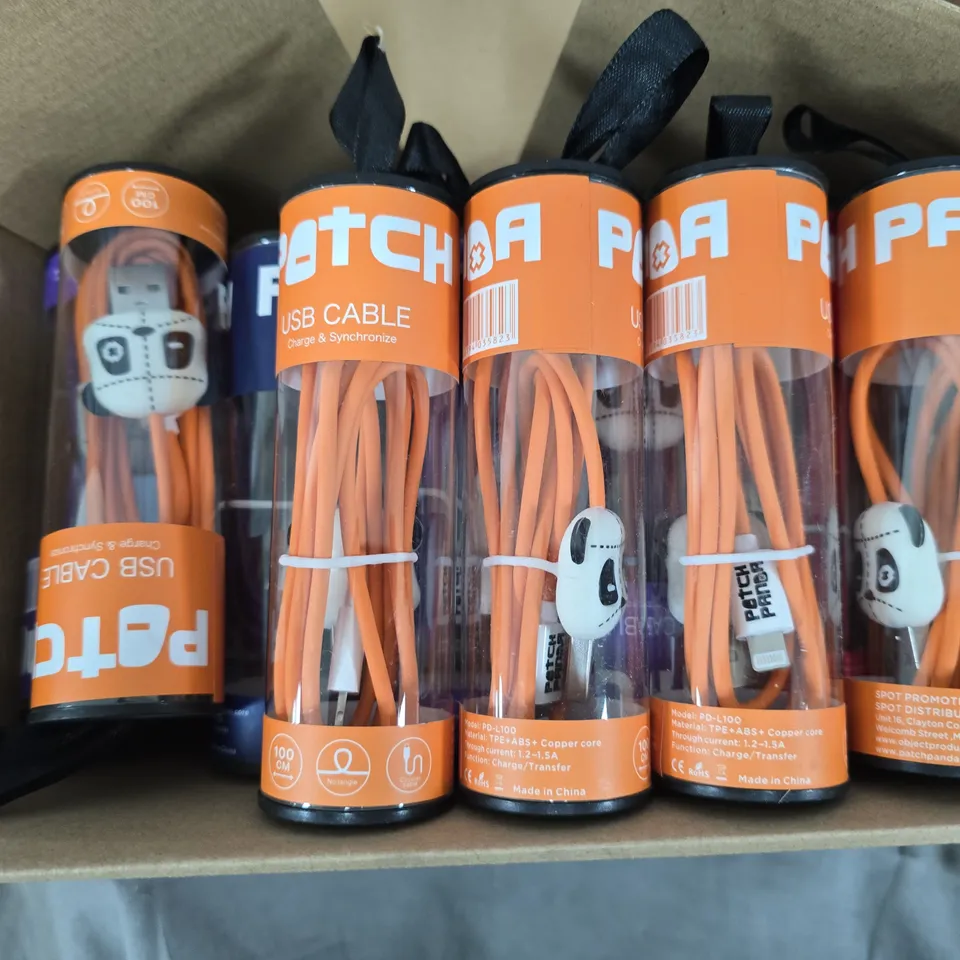 APPROXIMATELY 17 ASSORTED PATCH USB LIGHTNING CONNECTORS CABLES TO INCLUDE ORANGE, NAVY, PURPLE, RED & BLACK VARIATIONS 
