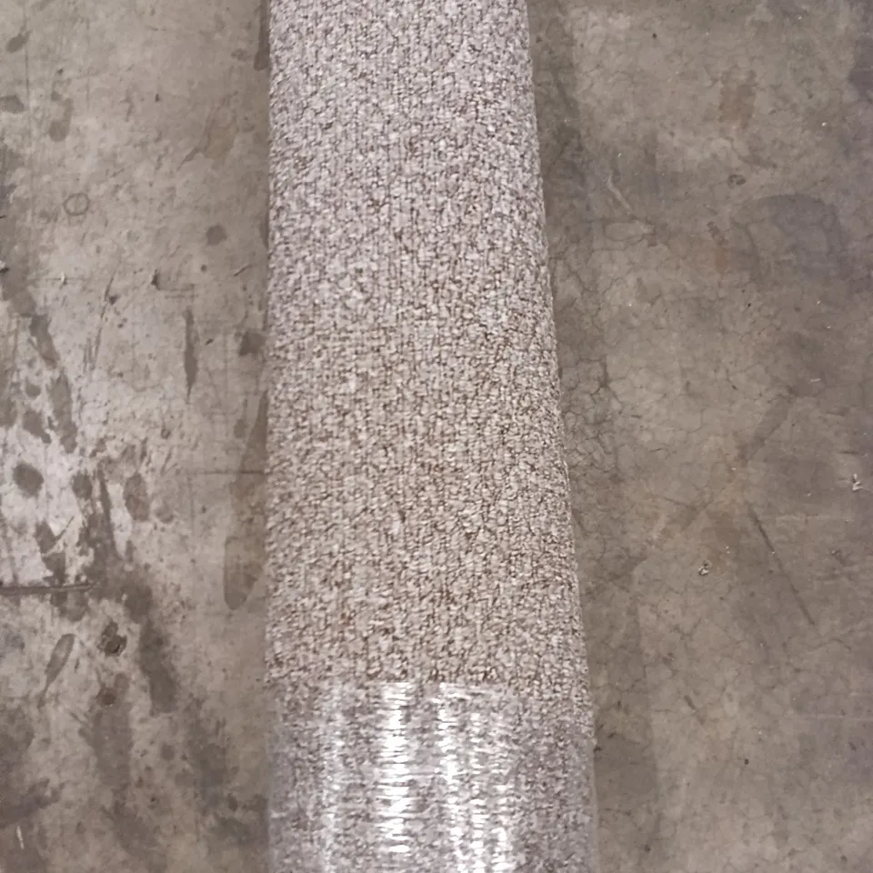 ROLL OF OASIS ALMOND APPROX SIZE: 1.8M X 4M