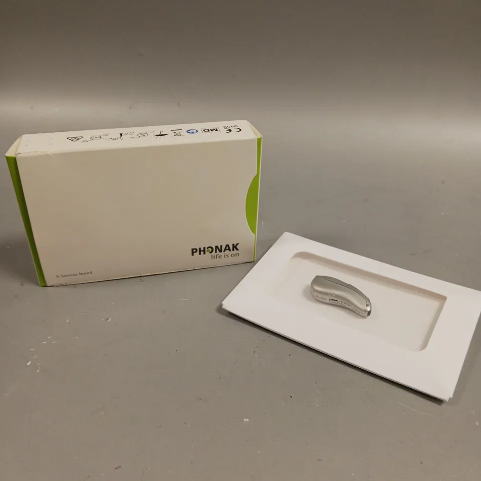 BOXED PHONAK AUDEO LIFE L90 HEARING AID - SILVER GRAY 