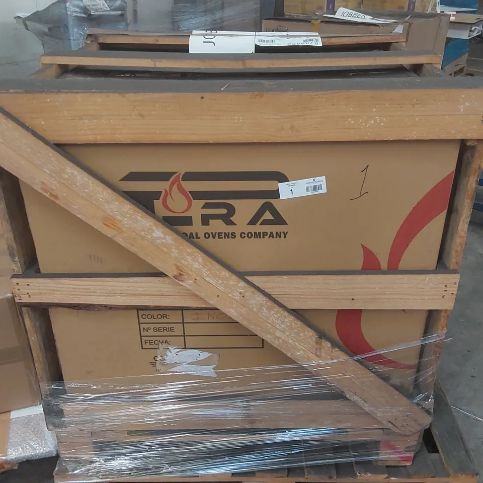 BRAND NEW BOXED PIRA 90 LUX STAINLESS STEEL CHARCOAL OVEN - GP553