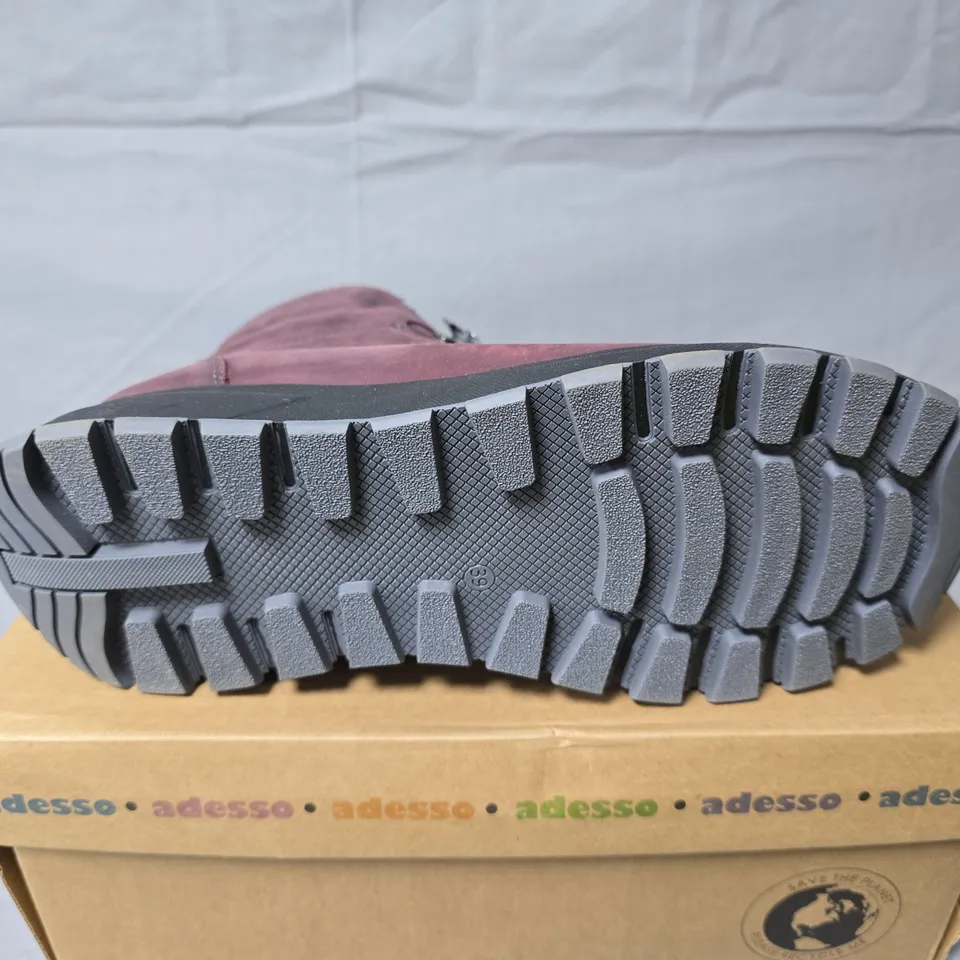 ADESSO BURGUNDY SUEDE BOOTS WITH GREY LACES – HIKING STYLE - SIZE 39 (BOXED)