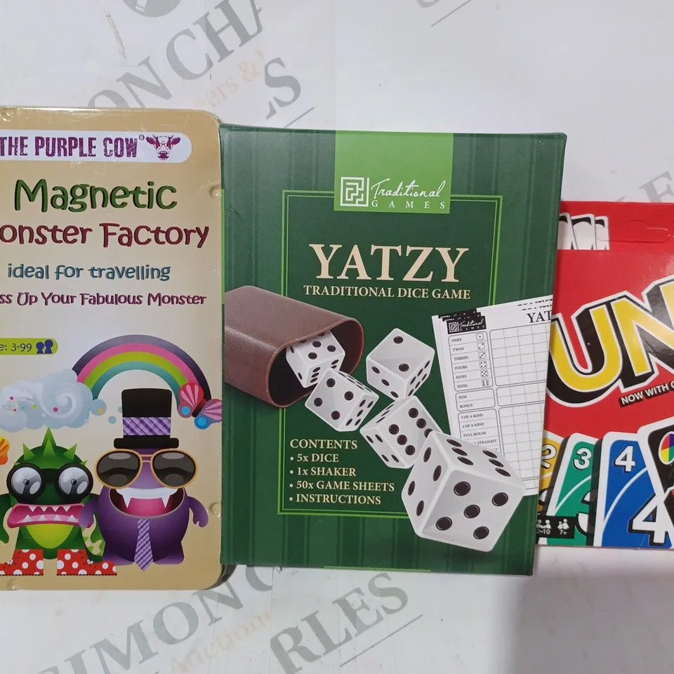 BOX OF APPROXIMATELY 10 ASSORTED TOYS AND GAMES TO INCLUDE UNO, YATZY, MAGNETIC MONSTER FACTORY, ETC