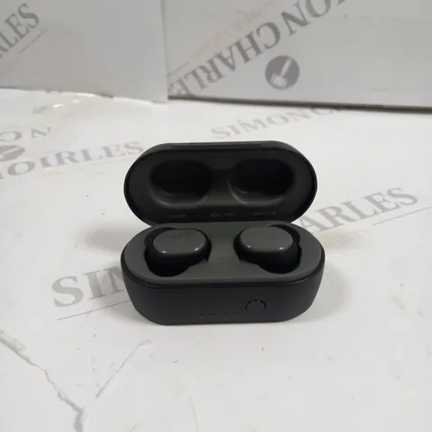 SKULLCANDY TRUE WIRELESS EARBUDS BOXED