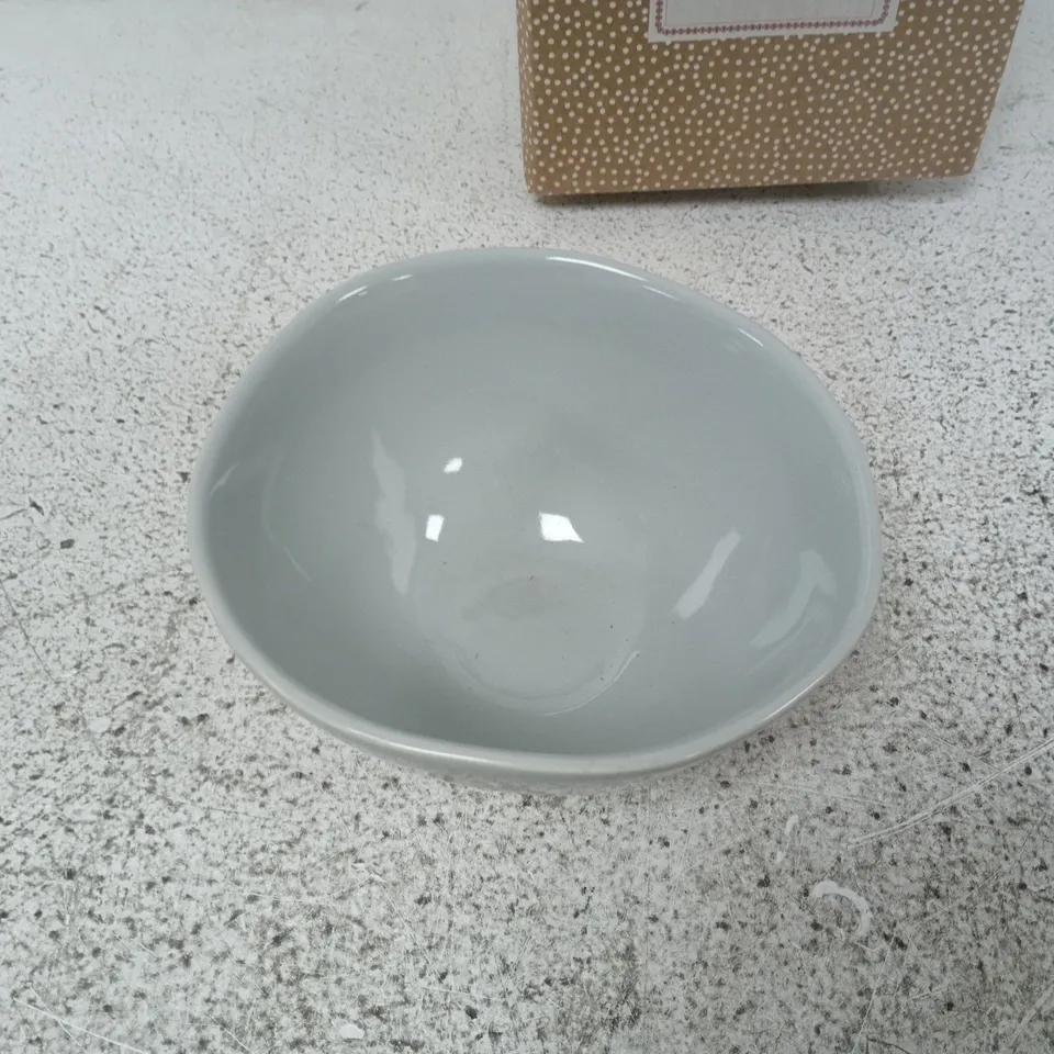LOT OF 12 SOPHIE CONRAN ARBOR ALL PURPOSE BOWLS IN DOVE GREY - 3 X 4-PACKS