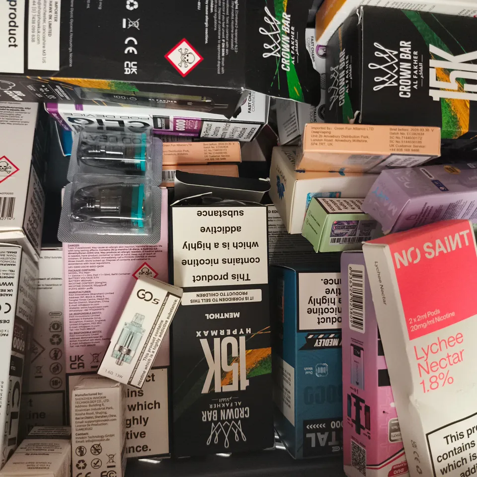 APPROXIAMTELY 20 ASSORTED VAPING PRODUCTS - COLLECTION ONLY
