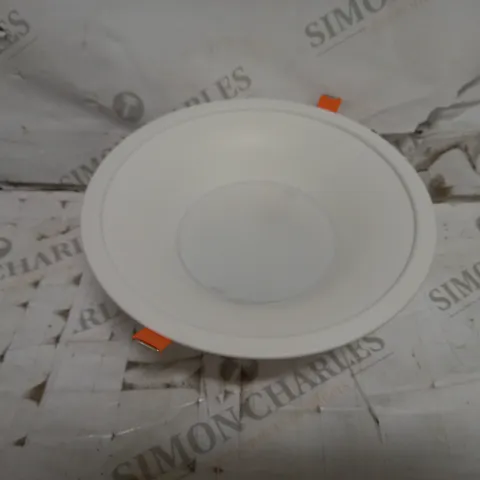 LOT OF APPROXIMATELY 20 LED ROUND 20W DOWNLIGHTS 6K (WL79300-6K)