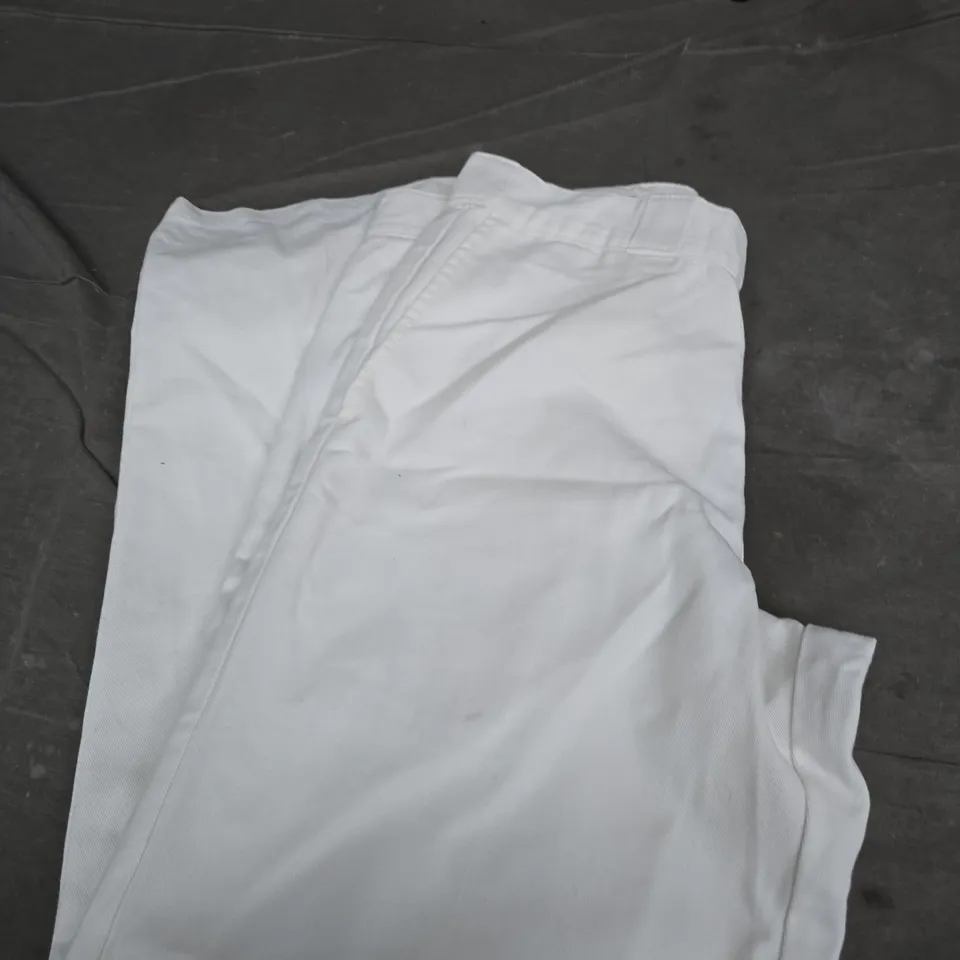 DICKIES 874 ORIGINAL FIT WORK TROUSERS – WHITE SIZE UNSPECIFIED