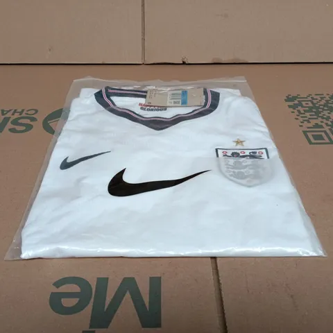 NIKE ENGLAND FOOTBALL SHIRT MEDIUM TAGGED BAGGED