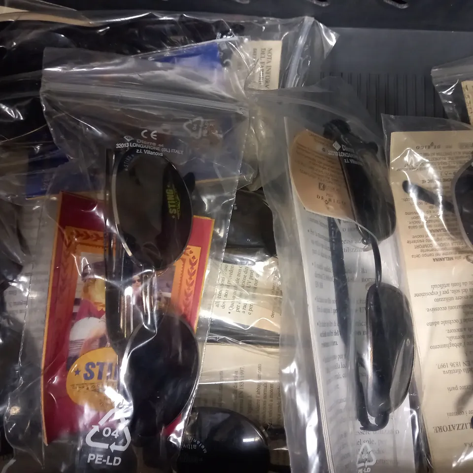 APPROXIMATELY 10 ASSORTED DE RIGO STING SUNGLASSES TO INCLUDE MODELS 4217, 4379, 4231, 6063 ETC. 