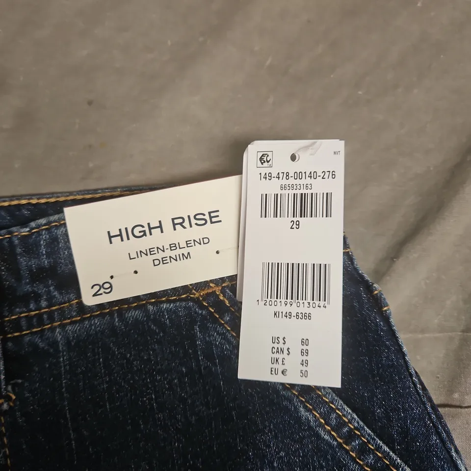 ABERCROMBIE & FITCH HIGH RISE LINEN-BLEND DENIM SHORTS – UK 29" (US 29)