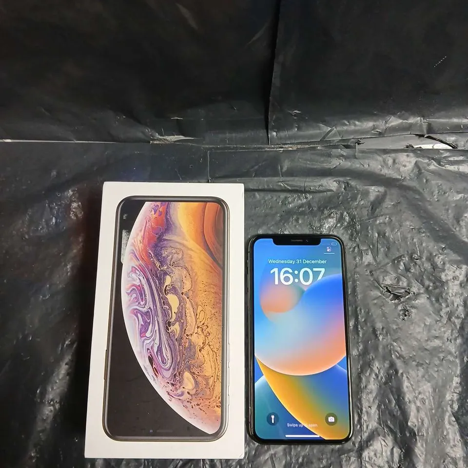 BOXED APPLE IPHONE X - MODEL - MQAC2B/A