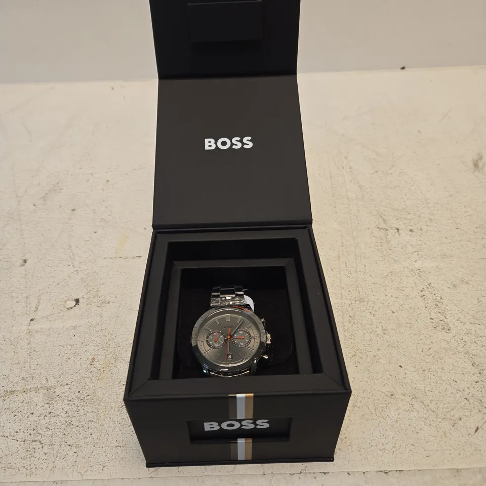 HUGO BOSS CHRONOGRAPH WATCH – STAINLESS STEEL BRACELET (BOXED)