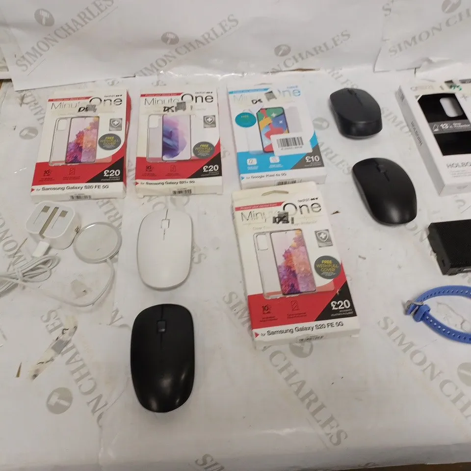LOT OF APPROXIMATELY 10 HOUSEHOLD GOODS TO INCLUDE MINUTEONE SAMSUNG GALAXY S20 FE 5G PROTECTOR KIT, LOGITECH MOUSE, AND HANDS FREE CAR KIT ETC.