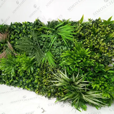 BUNDLEBERRY BY AMANDA HOLDEN ENGLISH GARDEN LIVING WALL