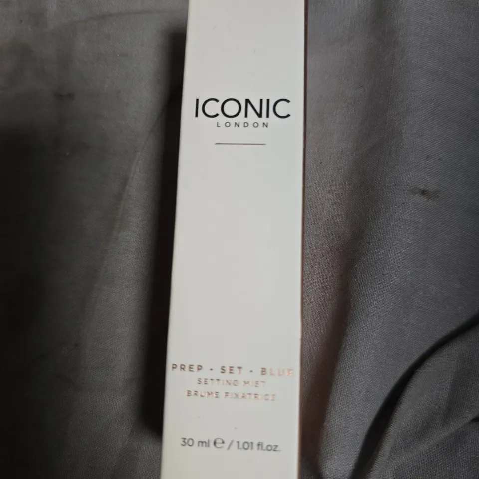 ICONIC LONDON PREP SET BLUR SETTING MIST 30 ML