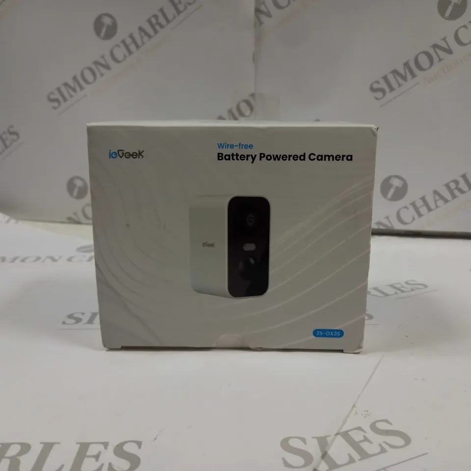 BOXED IOGEEK WIRE-FREE BATTERY POWERED CAMERA 