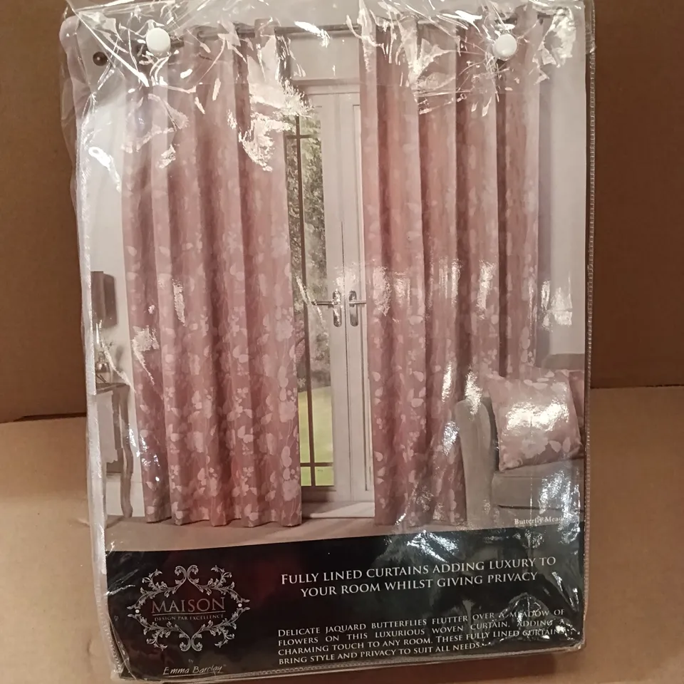 BAGGED MAISON LUXURY EYELET CURTAINS 