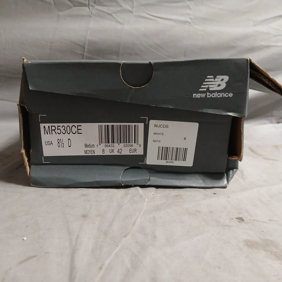 NEW BALANCE MR530CE TRAINERS – UK 8 (US 8.5) – WHITE