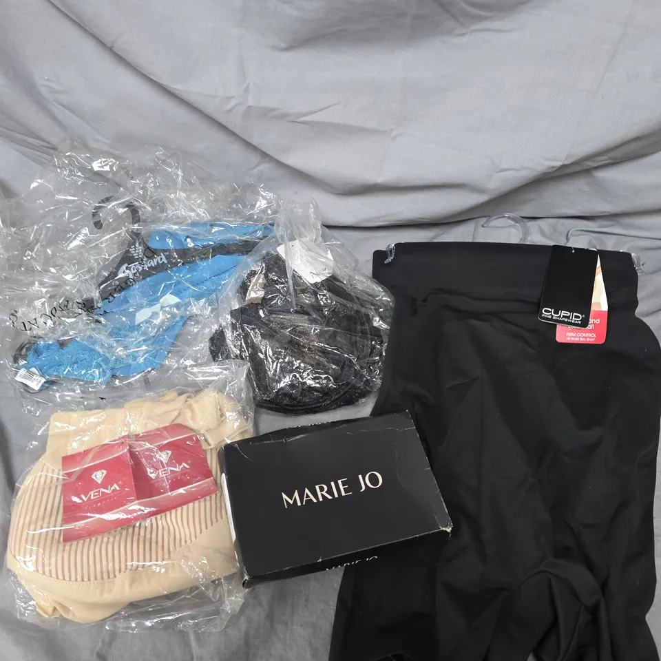 APPROXIMATELY 25 ASSORTED WOMEN'S CLOTHING PRODUCTS IN VARIOUS BRANDS TO INCLUDE MARIE JO, VENA, GOSSARD, AUBADE, CUPID ETC