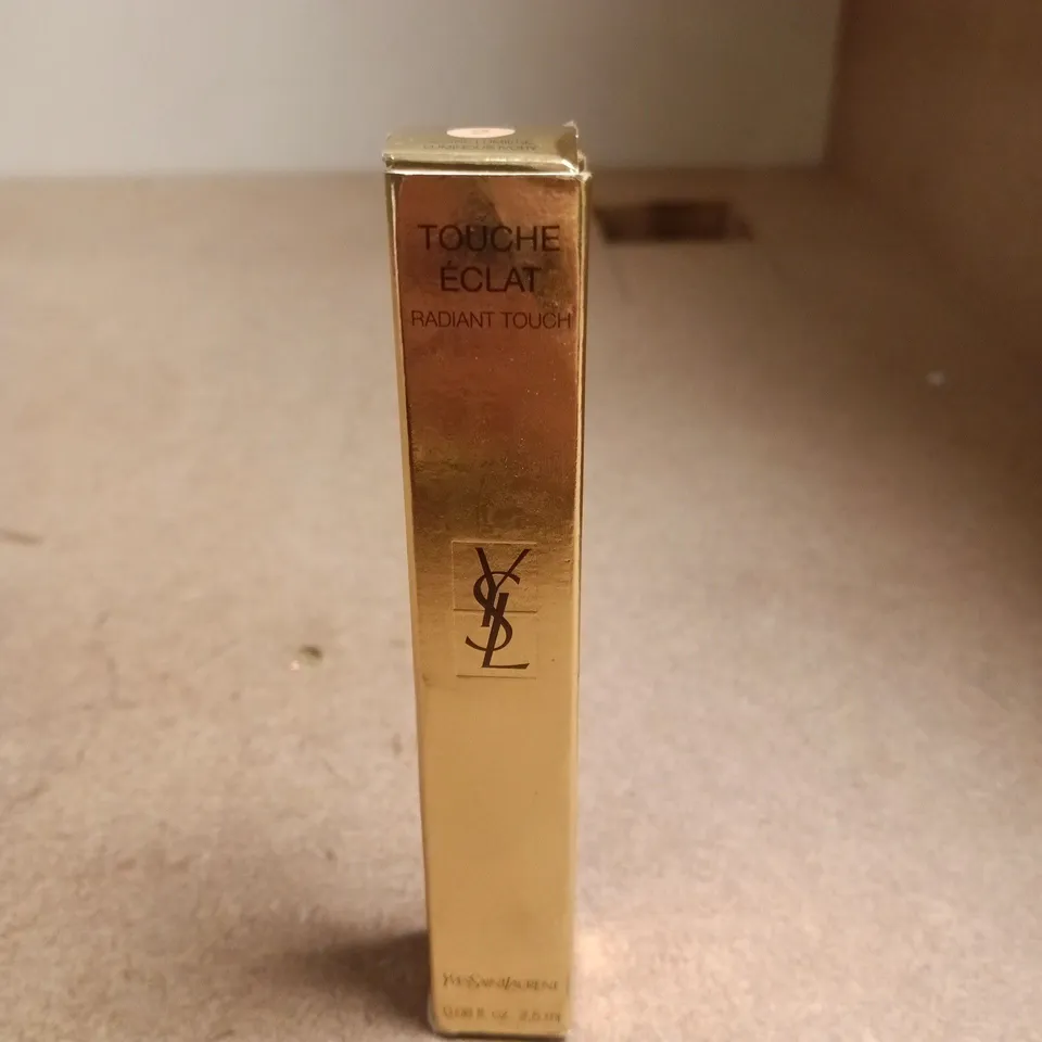 YVES SAINT LAURENT TOUCHE ÉCLAT RADIANT TOUCH CONCEALER – SHADE 2 IVORY LUMIÈRE